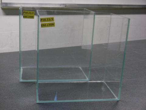 Cuve en verre à faces parallèles (aquarium) épaisseur 4 ou 5 mm - 250 x 140 mm hauteur 250 mm