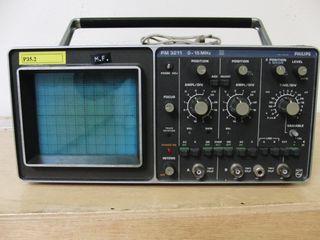 Oscilloscope analogique modele PM3211