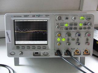 Oscilloscope numerique MegaZoom DSO5014A  4 voies / 100 Mhz