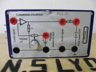 Comparateur a hysteresis