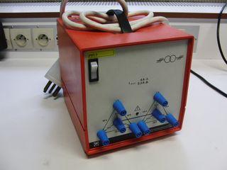 Transformateur triphase : 380 V / 10 V / 38 V / 4 A