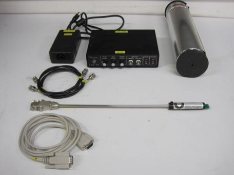 SQUID modèle MS-1003 avec sonde PRB02 + boîtier électronique EB03 + alim. modèle PCM50UT04 (42 W) + 2 cordons BNC/BNC + 1 cordon 9 pins Mâle/Mâle + 1 cordon secteur + 1 Dewar 1 L SQUID modèle MS-1003 avec sonde PRB02 + boîtier électronique EB03 + alim. modèle PCM50UT04 (42 W) + 2 cordons BNC/BNC + 1 cordon 9 pins Mâle/Mâle + 1 cordon secteur + 1 Dewar 1 L