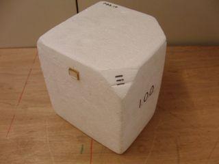 Cube de polystyrene   grand