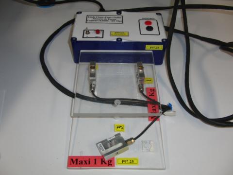 Balance à 3 capteurs de  force KD40S 10N pour etude de la chute libre d'une chaine